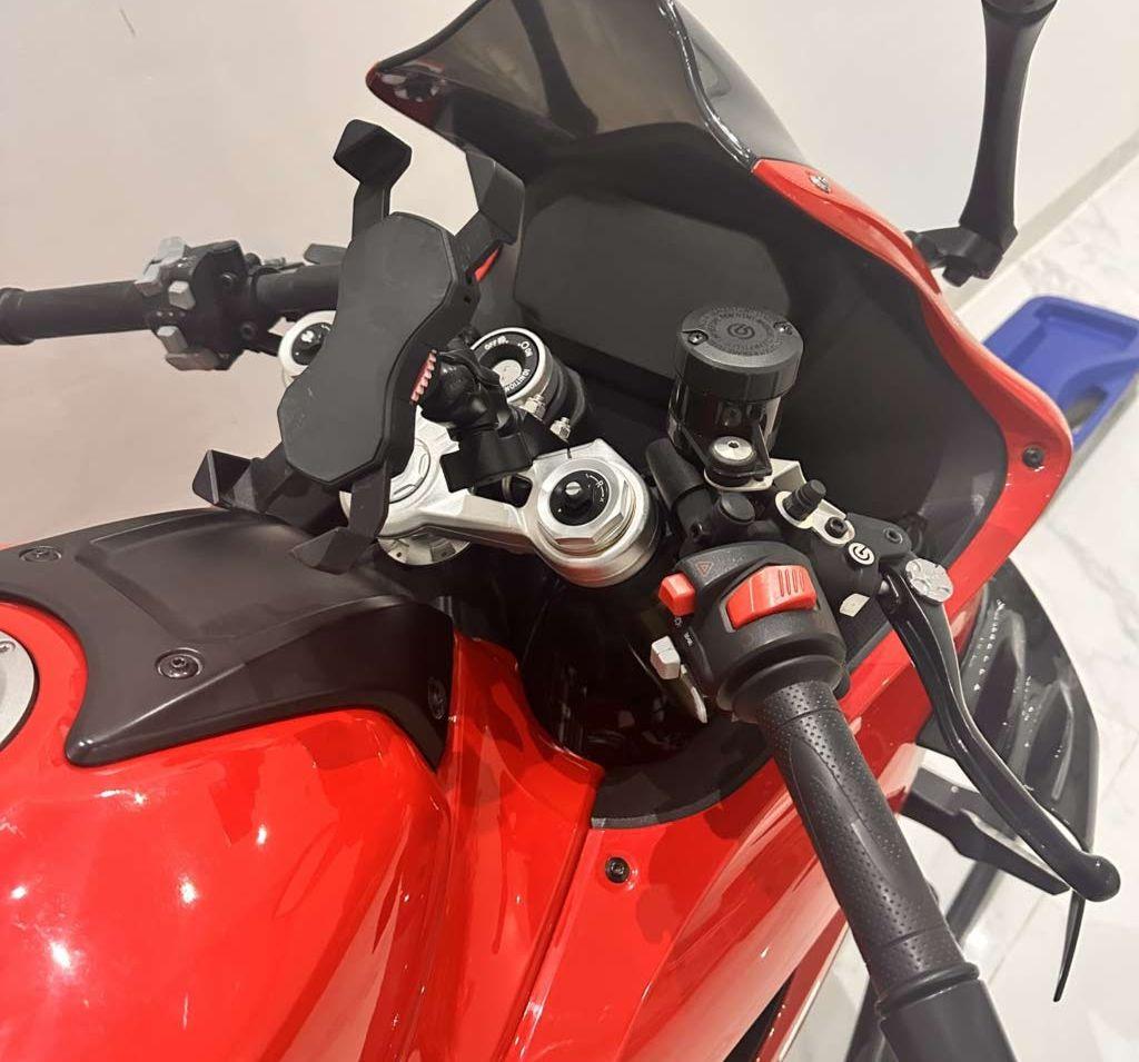 2025 شارماكس RST