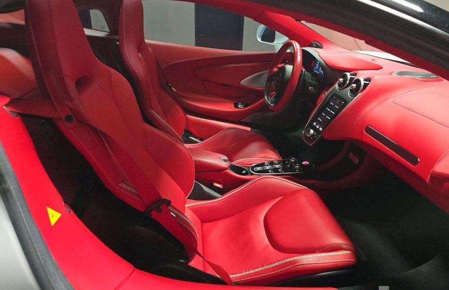 2022 McLaren GT