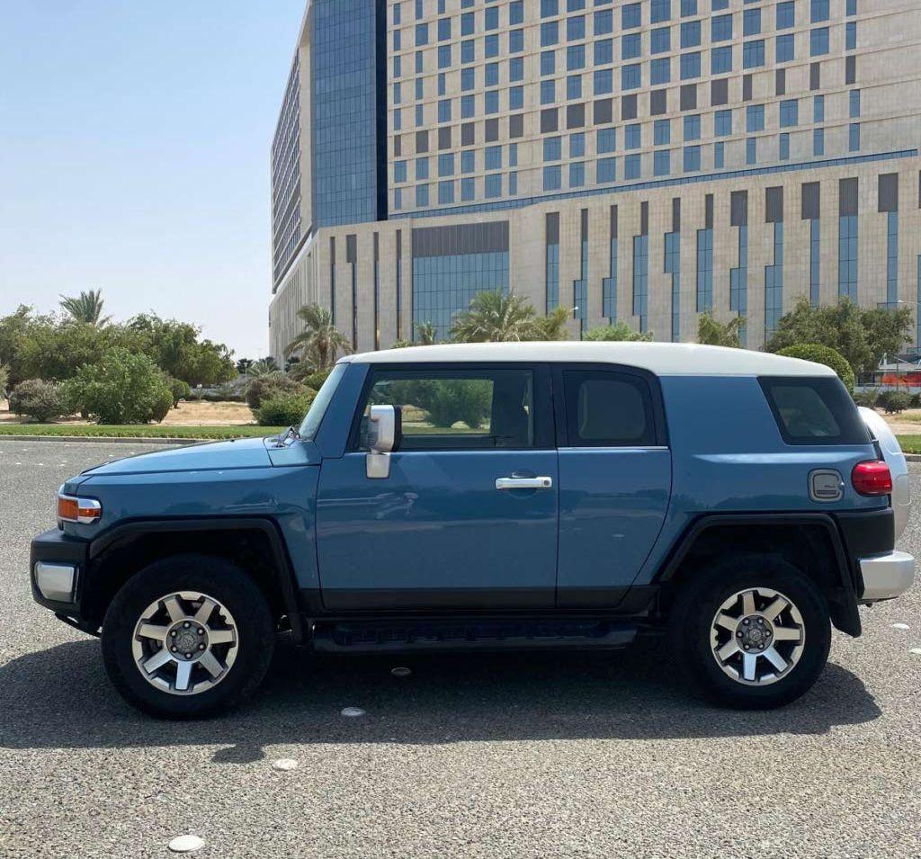 2014 تويوتا FJ