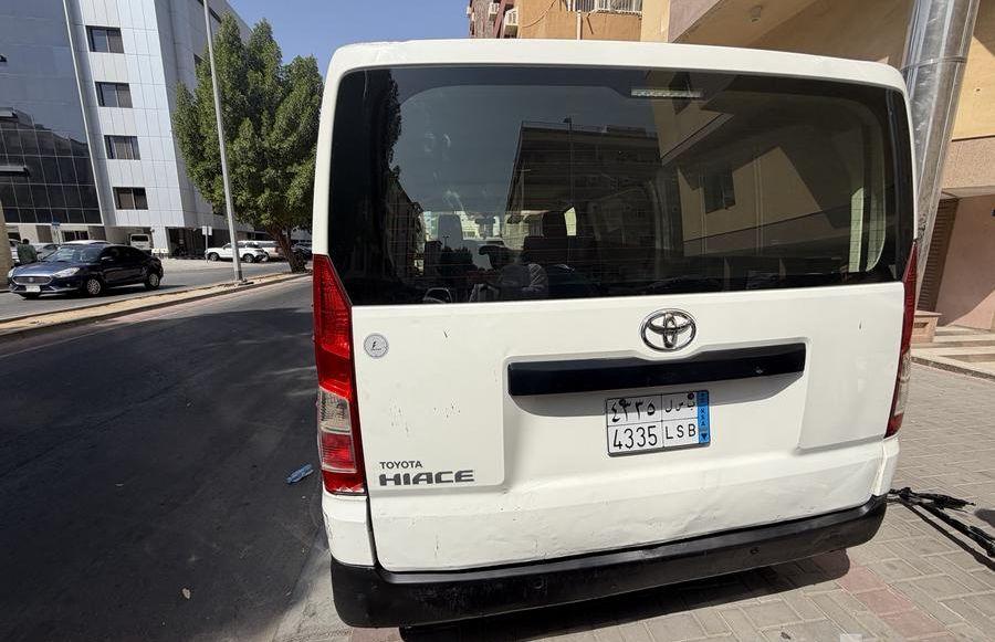 باص تويوتا هايس