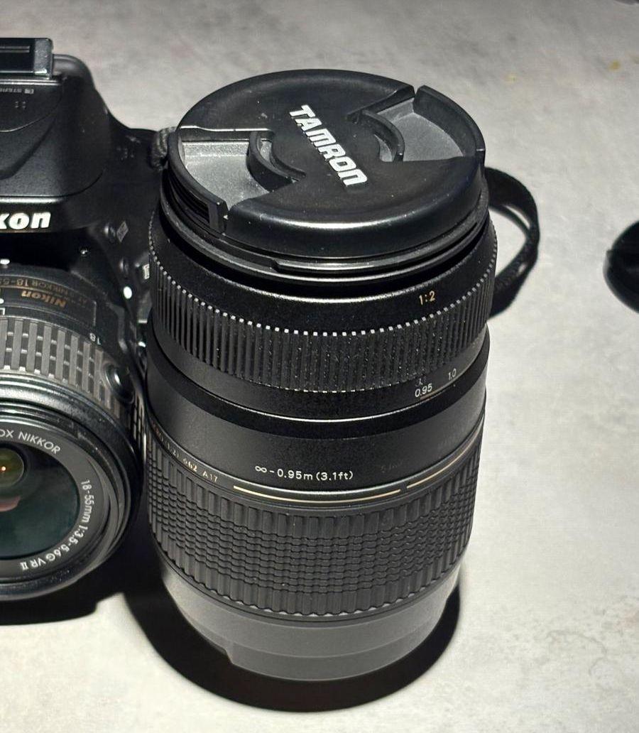 كاميرا نيكون Nikon