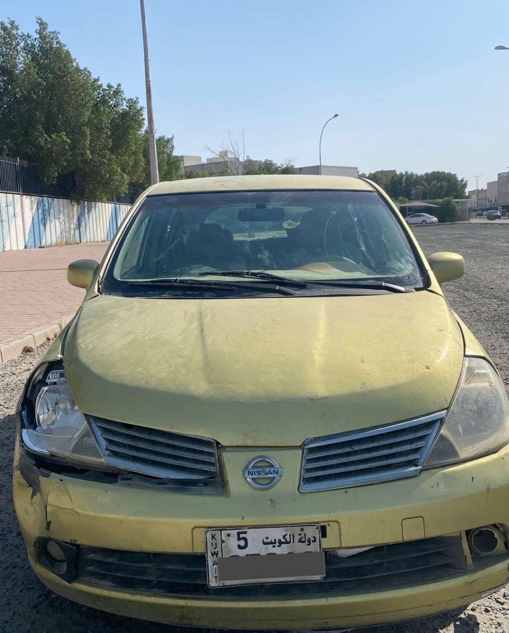 2007 نيسان تيدا