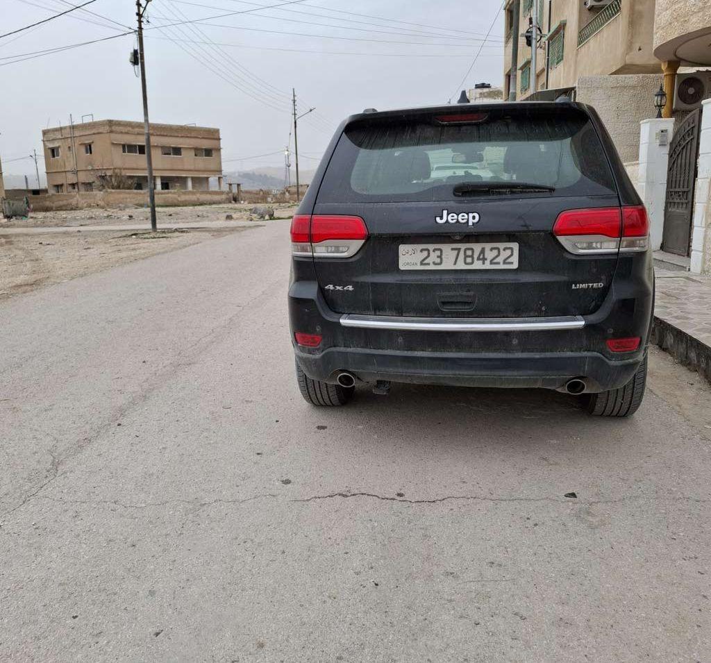 2015, جيب, جراند