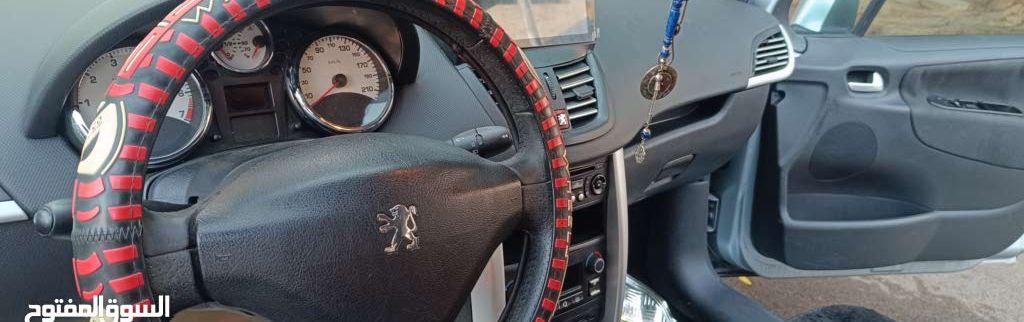 2012, بيجو, 207,