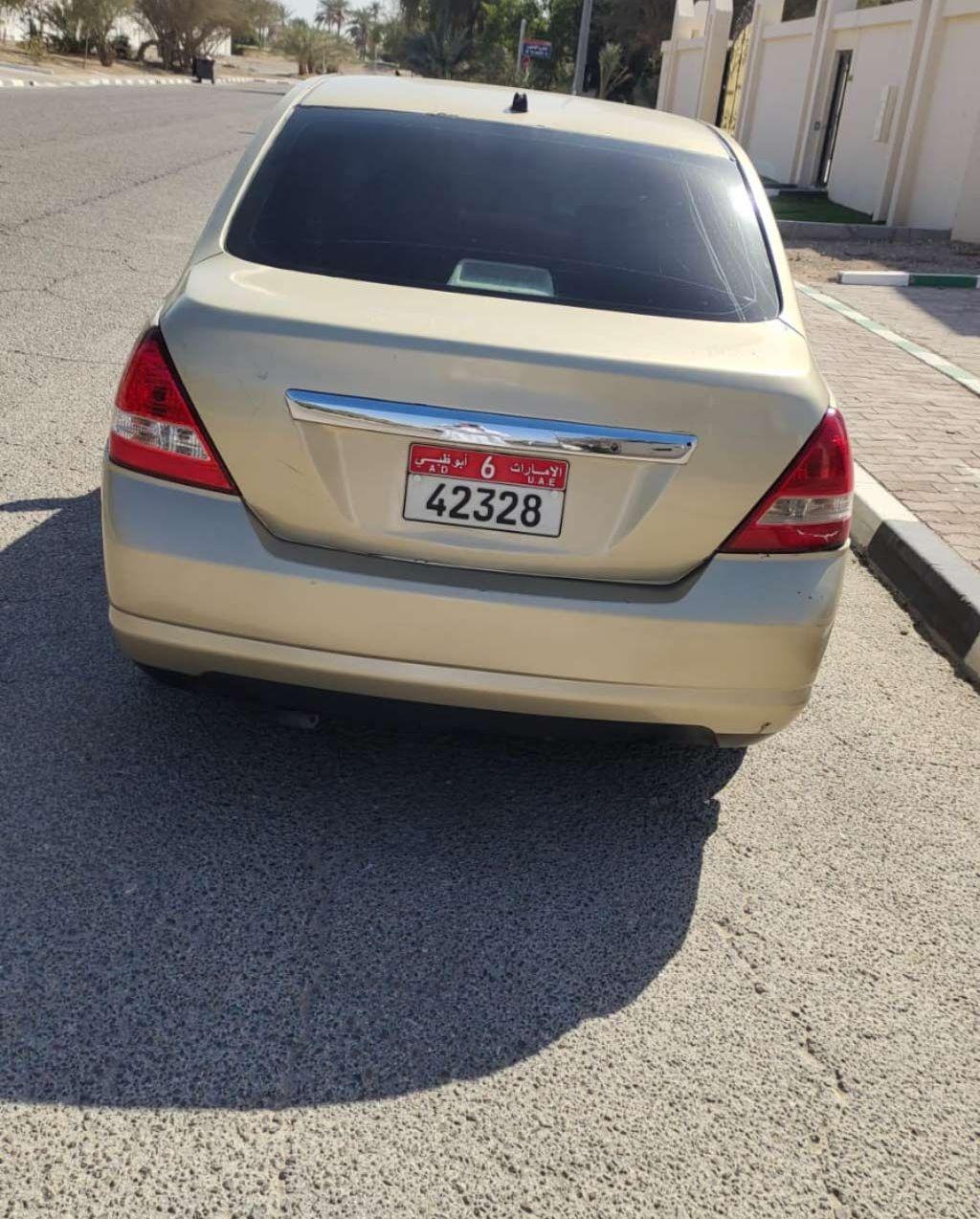2009 نيسان تيدا