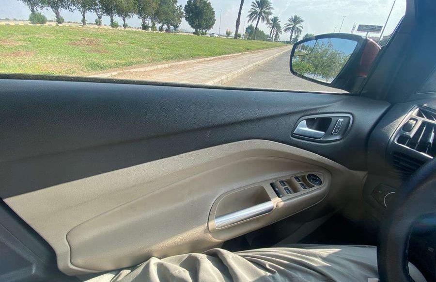 فورد اسكيب مخزن