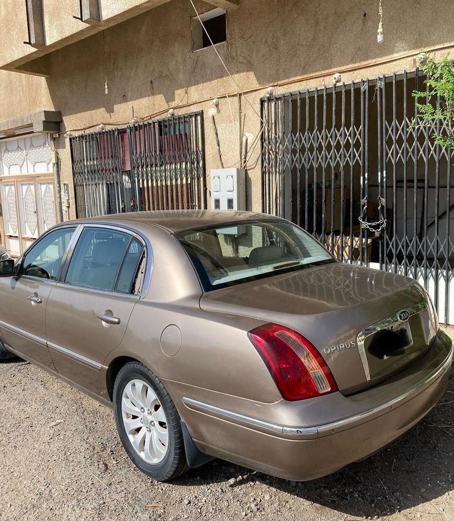 كيا اوبيروس 2008