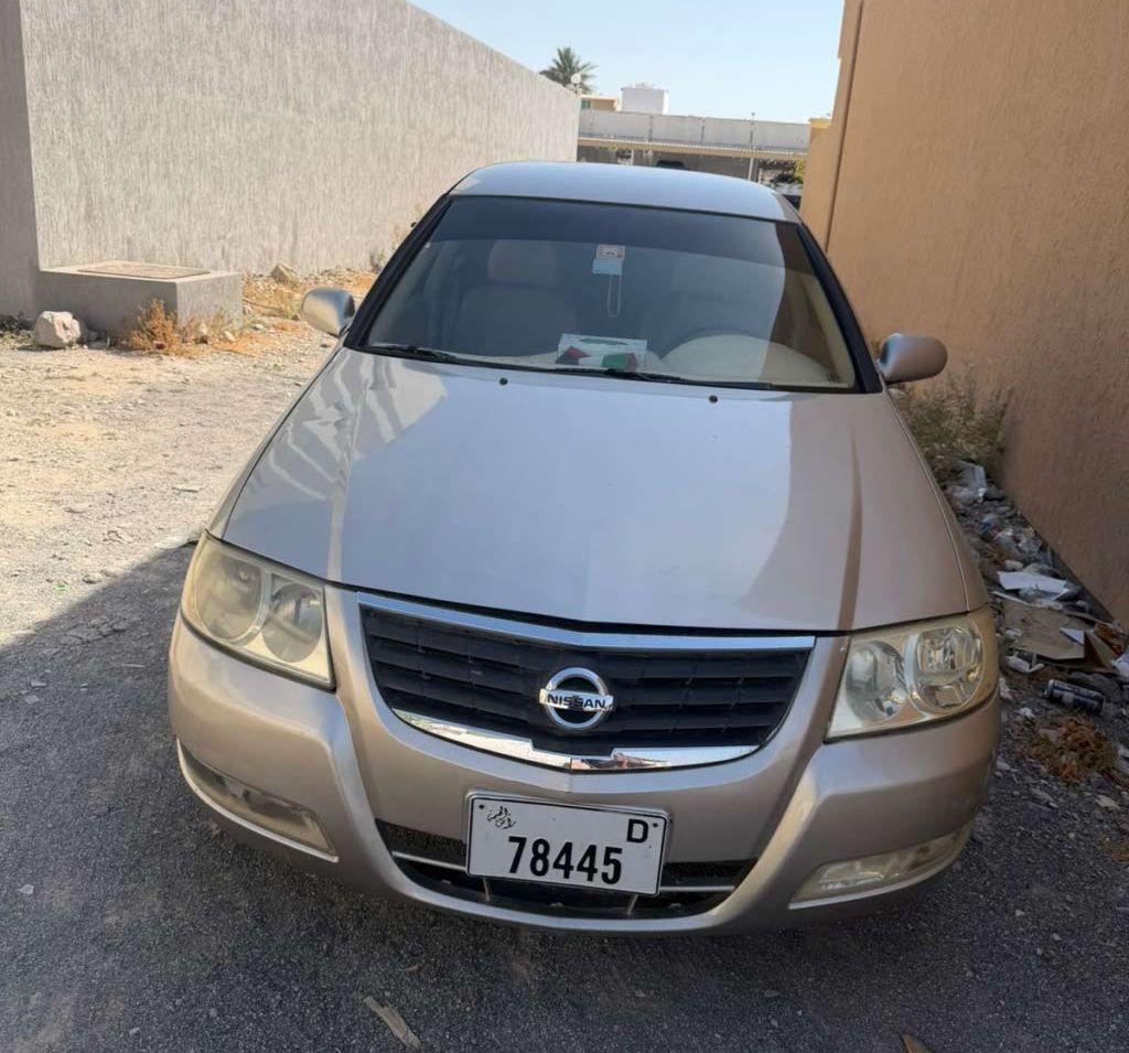 2012 نيسان صني