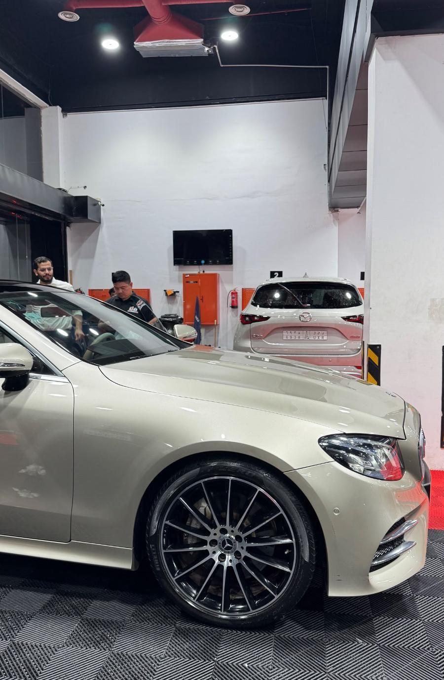 مرسيدس E300 كوبيه