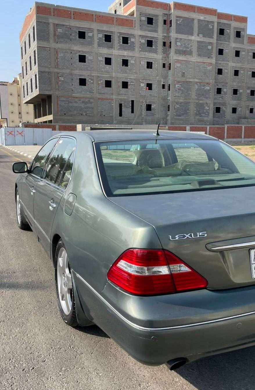 لكزس LS 430