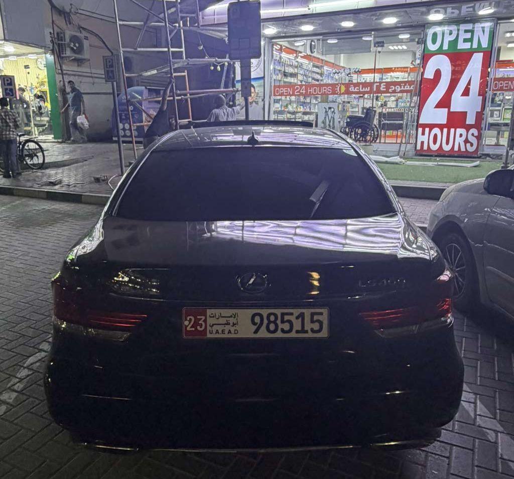 لكزس LS 460