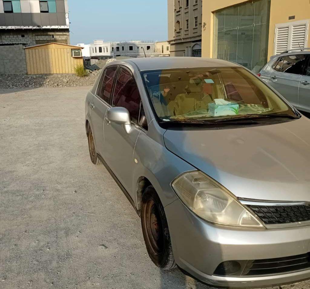 2008 نيسان تيدا