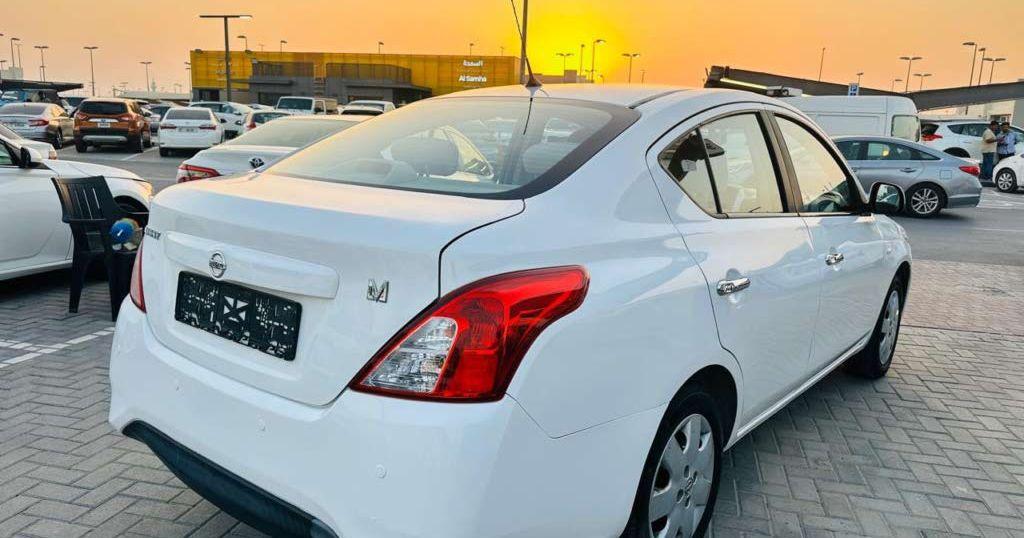 2022 نيسان صني