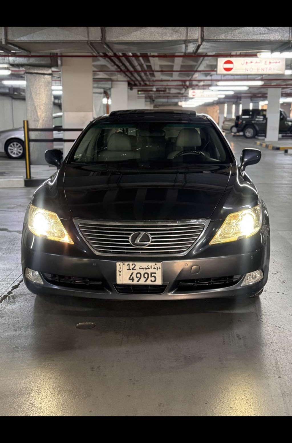 2008 لكزس LS