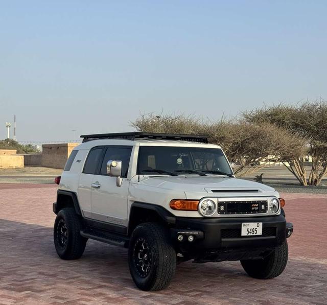 2012 تويوتا FJ