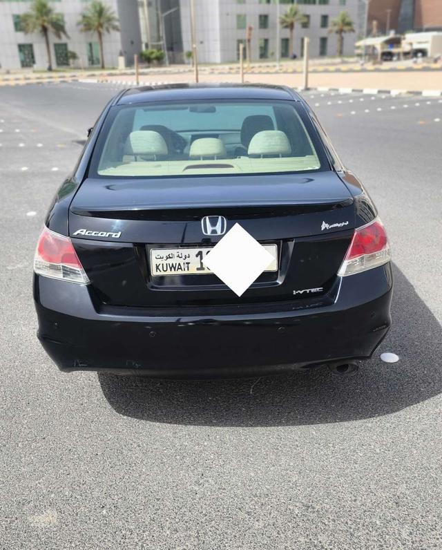 هوندا اكورد 2010