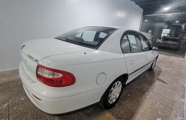 لومينا (LS) 2001