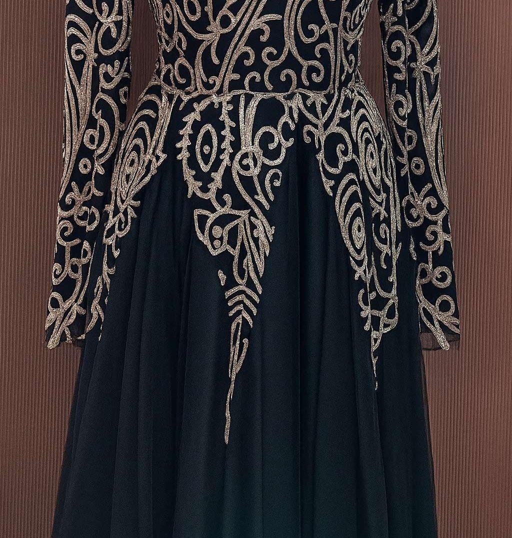 فستان سهرة أسود