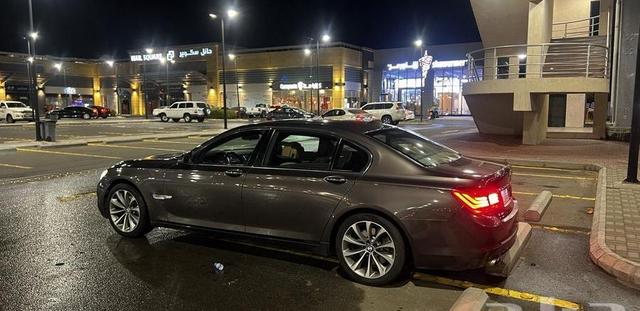 BMW 730LI 2015