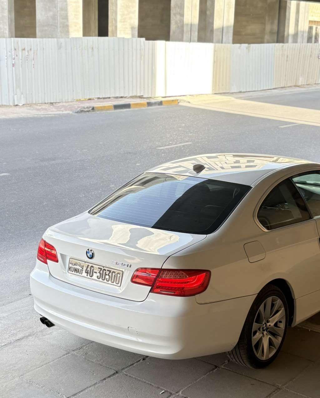 2011 بي ام