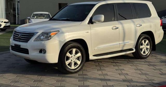 لكزس LX 570