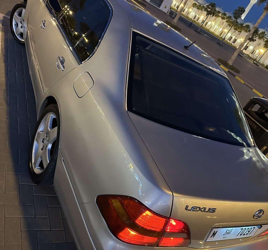 2003 لكزس LS