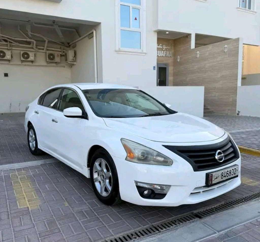 2013 نيسان التيما