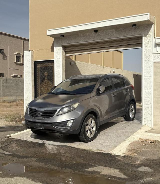 كيا سبورتاج 2012