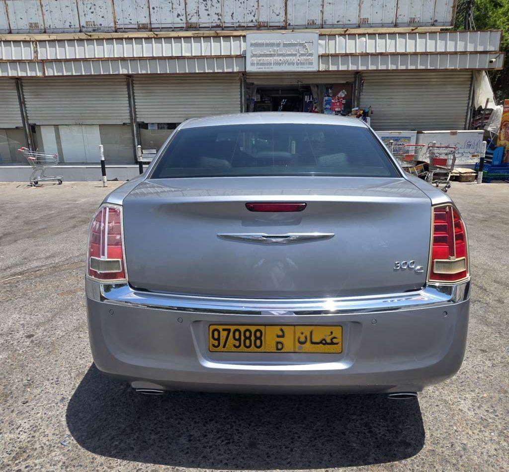 2012 كرايسلر 300