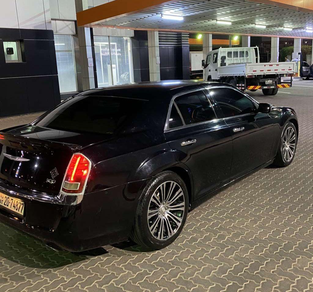 2013 كرايسلر 300