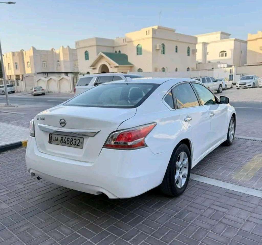 2013 نيسان التيما