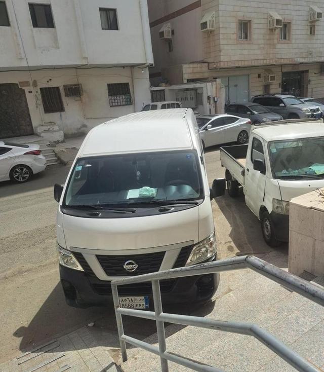 باص نيسان 2020