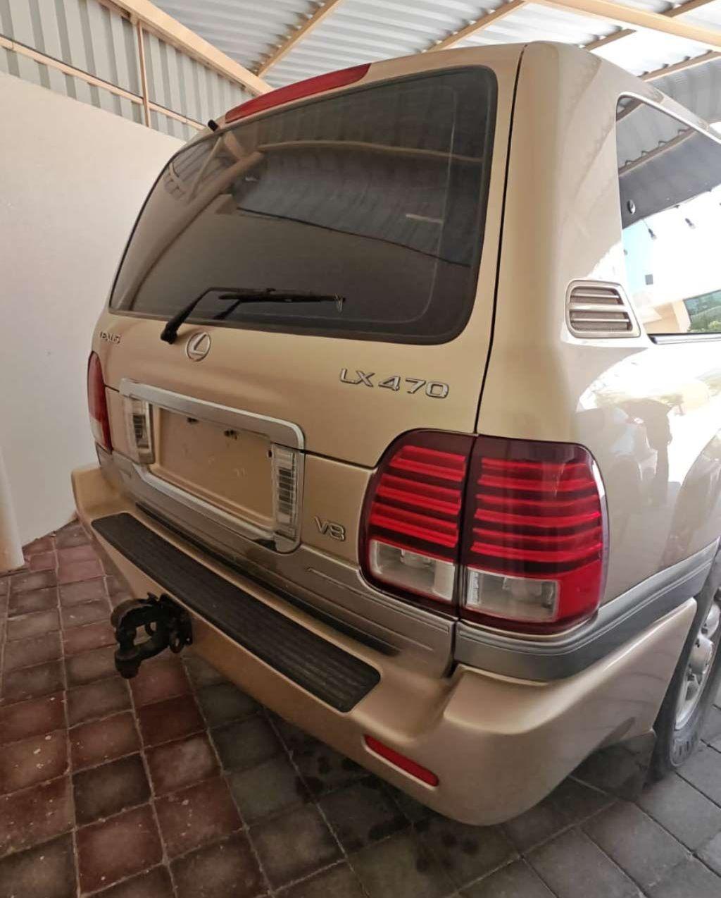 لكزس LX 1999