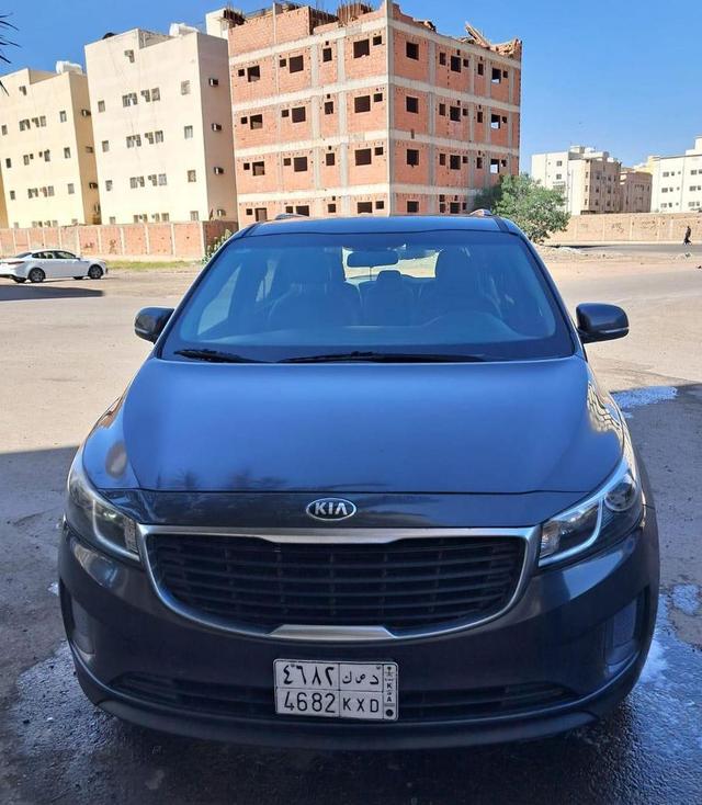 كيا كرنفال 2018