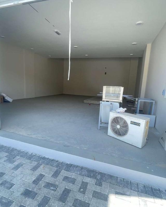 commercial space for