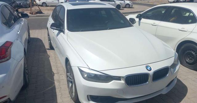 سيارة BMW 520