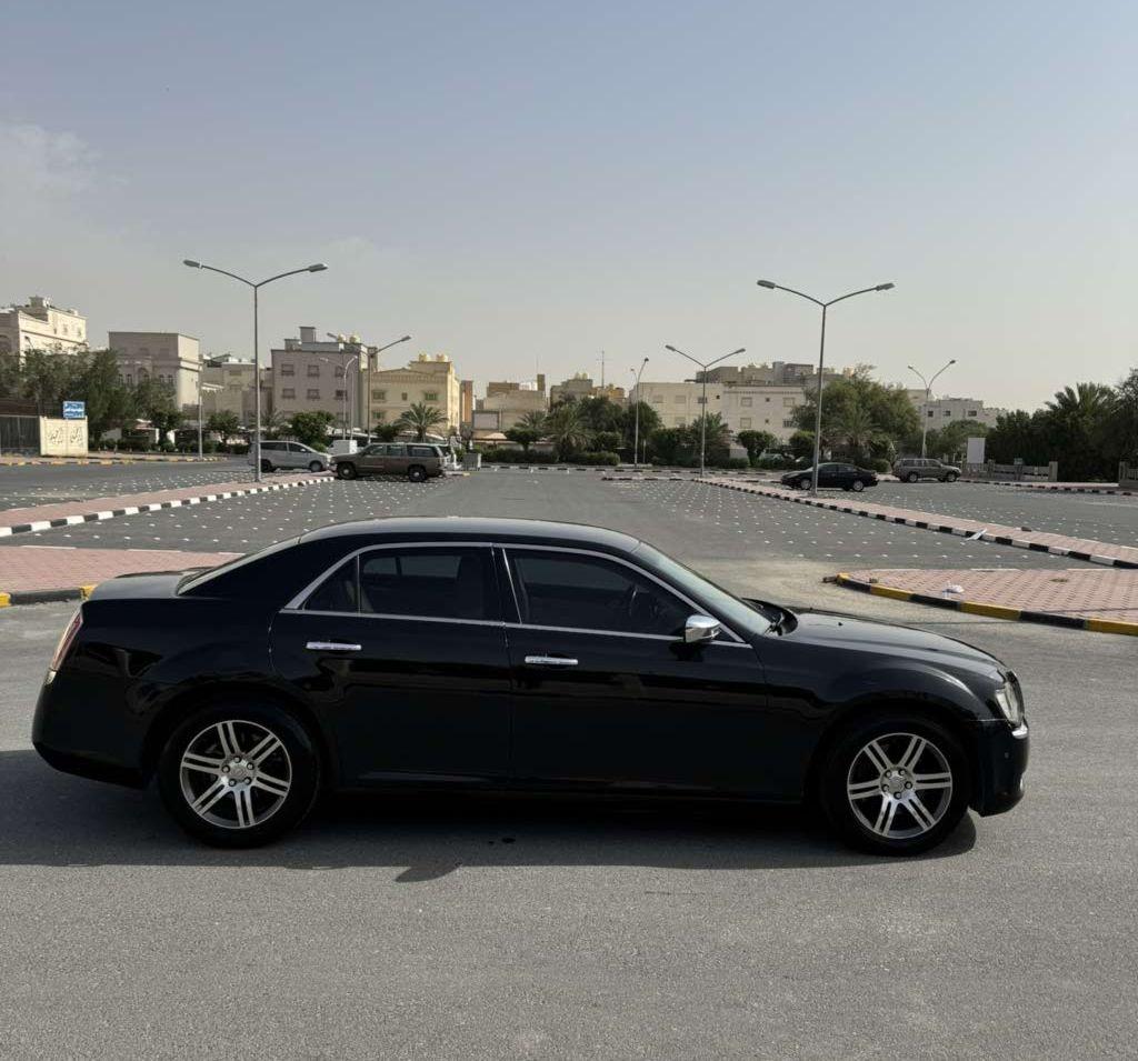 2014 كرايسلر 300