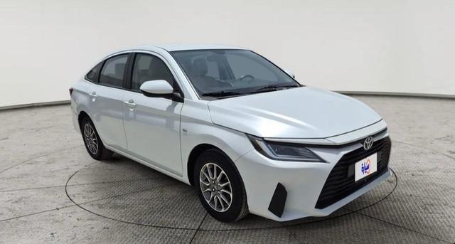 Toyota Yaris y