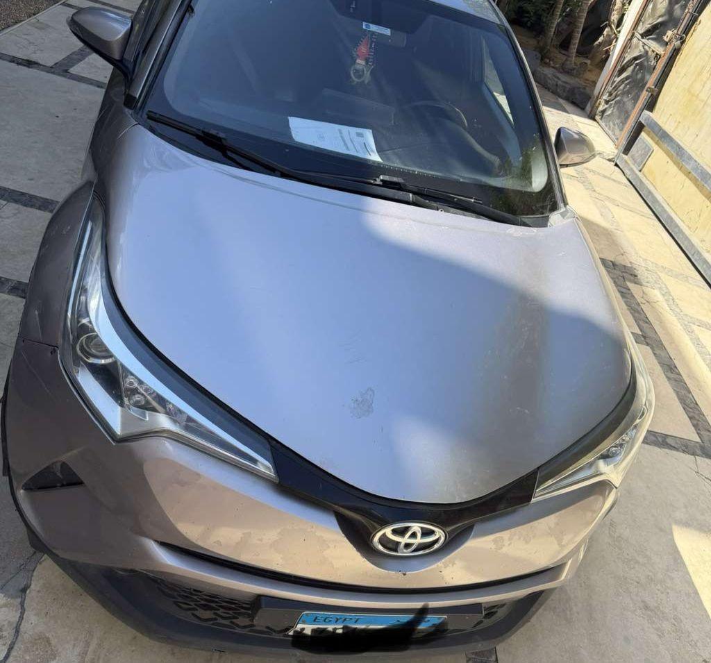 2017 تويوتا C-HR