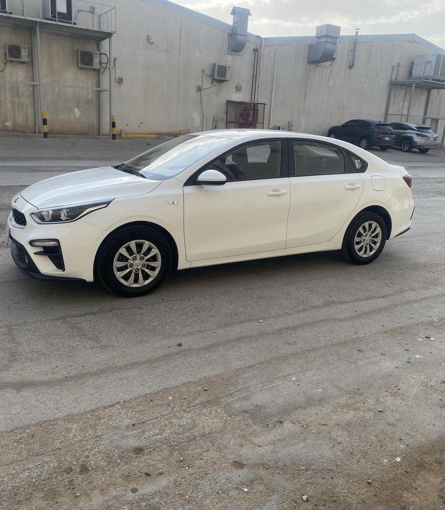 سيارات مستعملة سيراتو