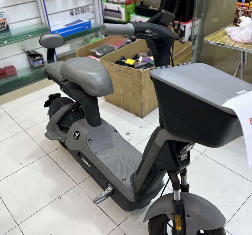 Ninebot e-Bike with