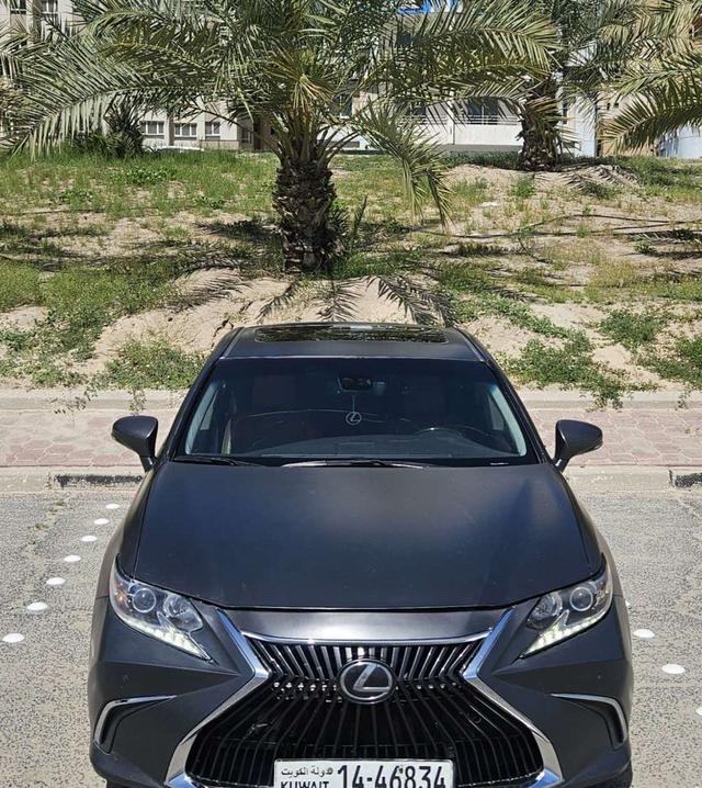 لكزس ES 350