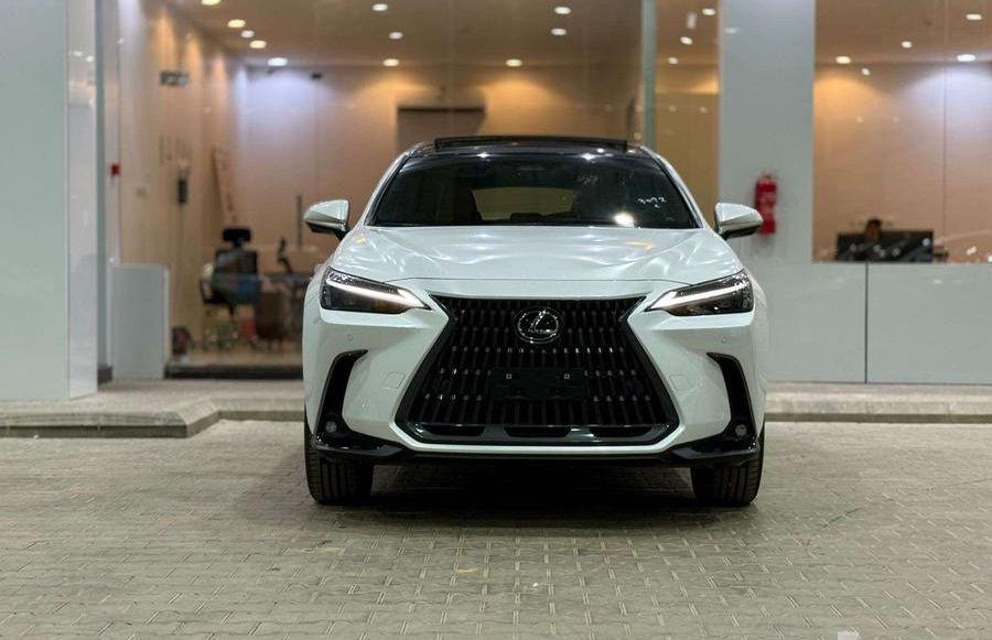 لكزس nx 350