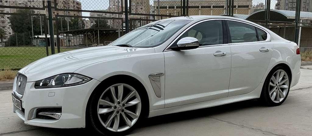 2013 جاكوار XF
