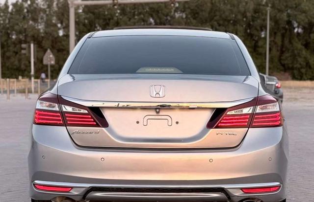 هوندا Accord EX
