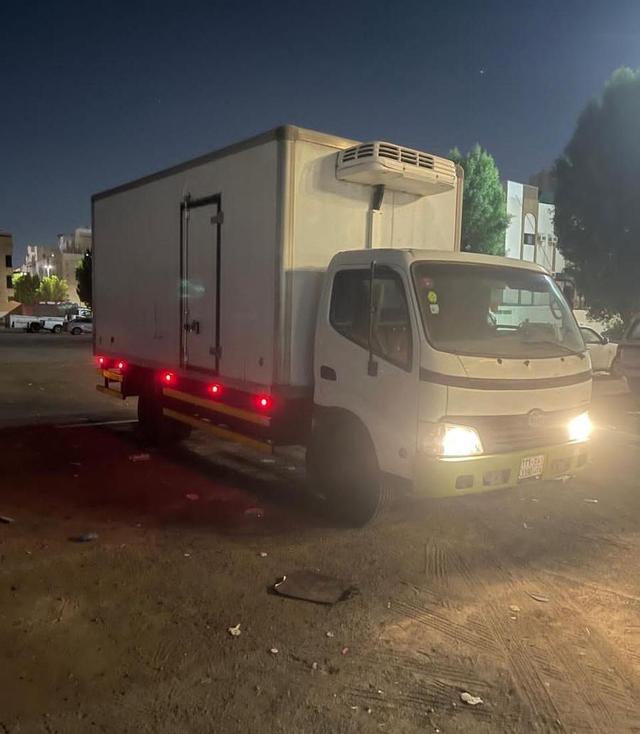 دينا ثلاجه تويوتا