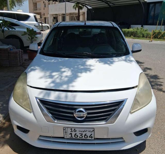 2013 نيسان صني