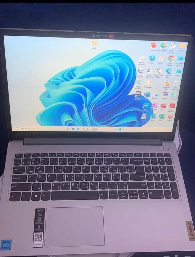 لابتوب لينوفو ويوجد