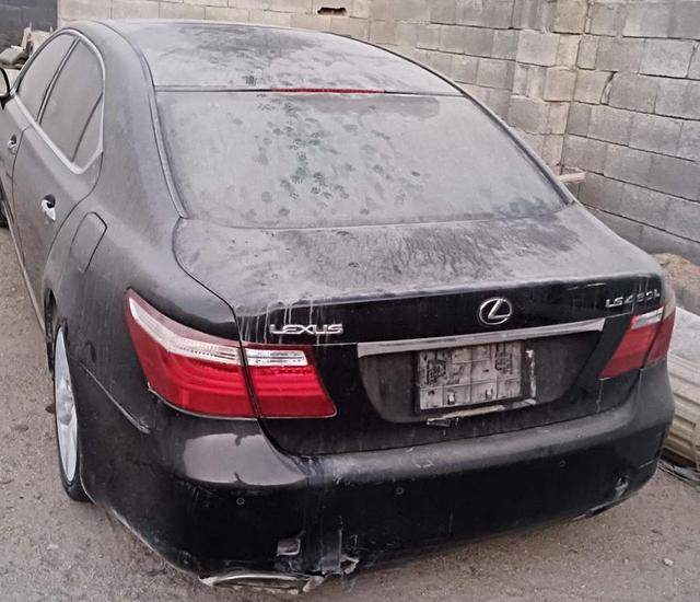 لكزس LS460L 2008