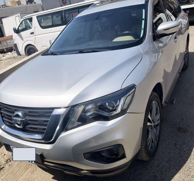 2019 نيسان باثفايندر